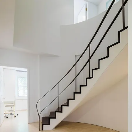 Private Beautiful Townhome W Zen Garden Holiday home New York