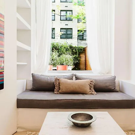Private Beautiful Townhome W Zen Garden Holiday home *