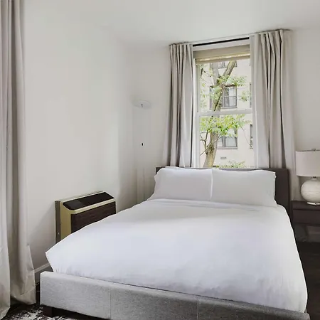Private Penthouse W Roof Oasis * New York