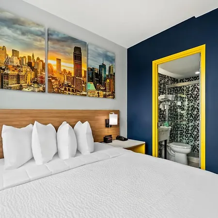 Days By Wyndham Chinatown Hotel 3*