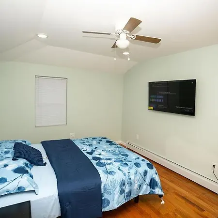 Apartment A Cozy Serene 3 Bdr, 2 Full Baths Near Jfk & Laguardia Airport