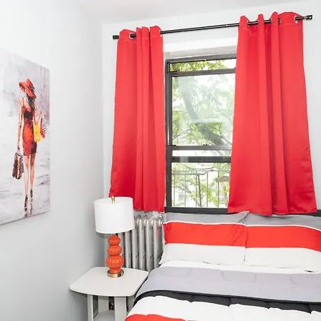 Homestay Ruby2 At Brighton 2min Walk To Ocean & Subway Chic New York
