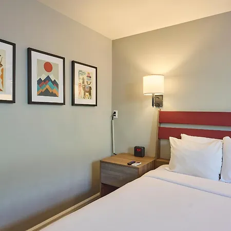 Hotel The Red Hook