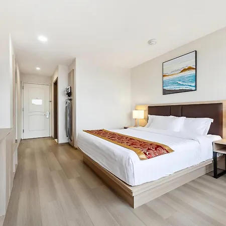 Hotel Ramada By Wyndham Flushing Queens