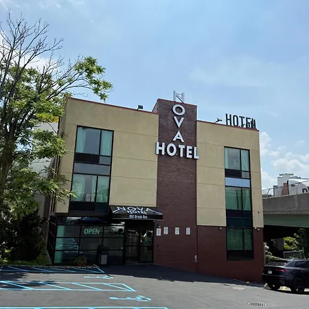 Nova Bronx Hotel New York
