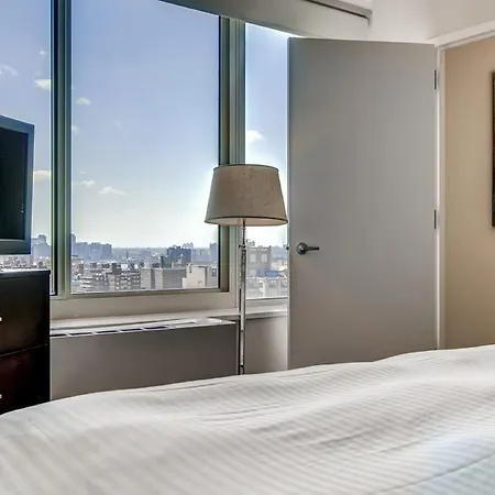 Global Luxury Suites At The Olivia Apartment
