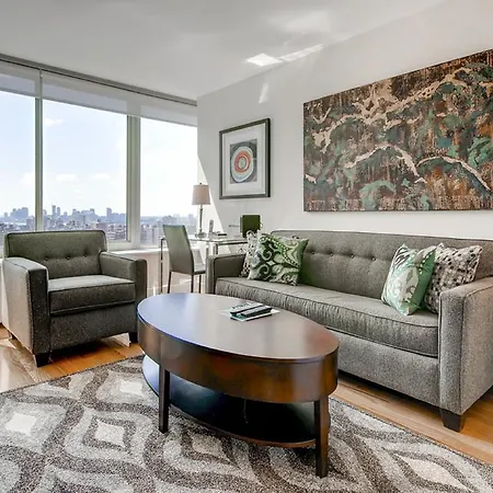 Apartment Global Luxury Suites At The Olivia