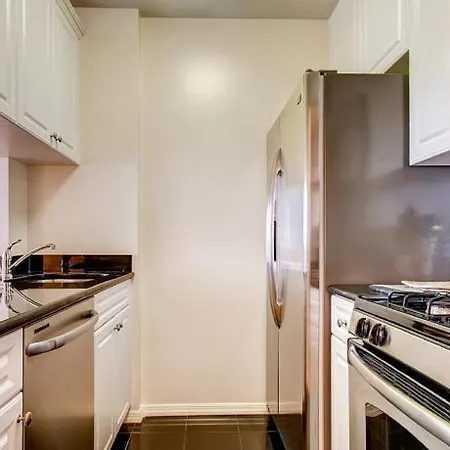 Apartment Global Luxury Suites At Windsor Court New York