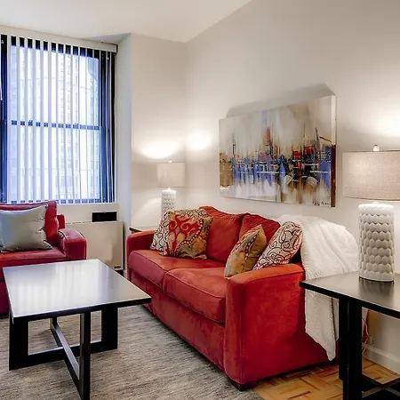 Global Luxury At 15 Park Row New York