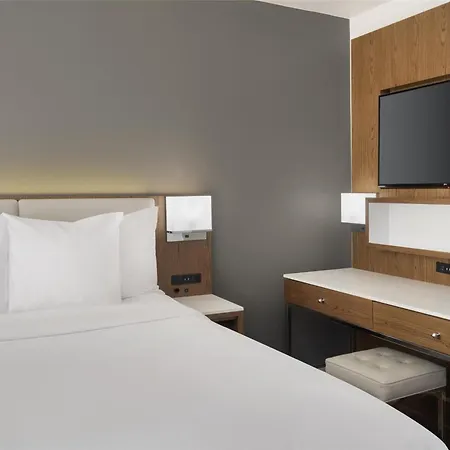 Western Premier Empire State 3*