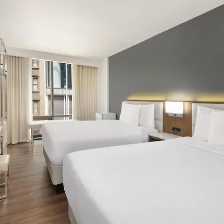 Western Premier Empire State Hotel