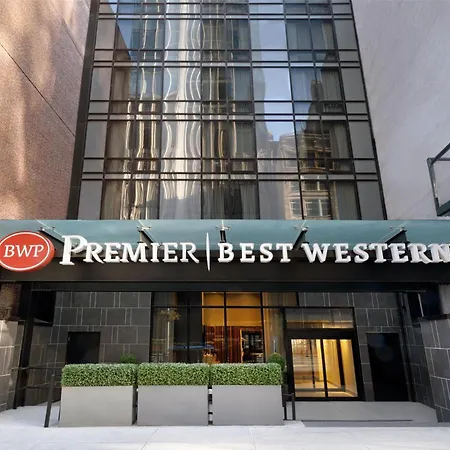Western Premier Empire State Hotel 3*