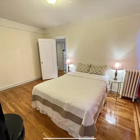 By Month Manhattan Apartment *
