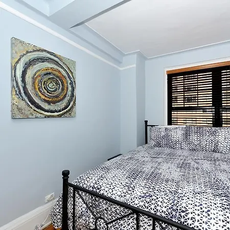 East Side 3 Bed 1 Bath *
