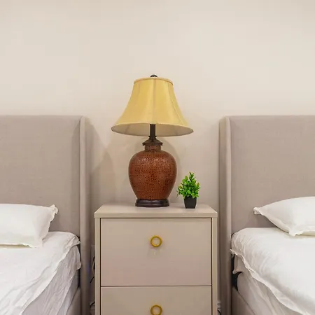 Homestay Little Manhattan 5 Min Walk To Times Square Private Bathroom World Cup 2026 Ready *