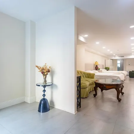 Homestay Little Manhattan 5 Min Walk To Times Square Private Bathroom World Cup 2026 Ready