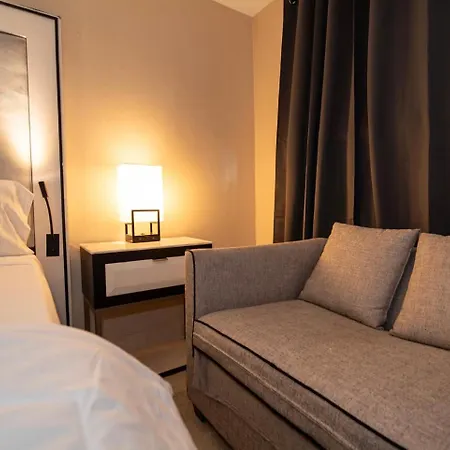 Hotel Nova Bronx