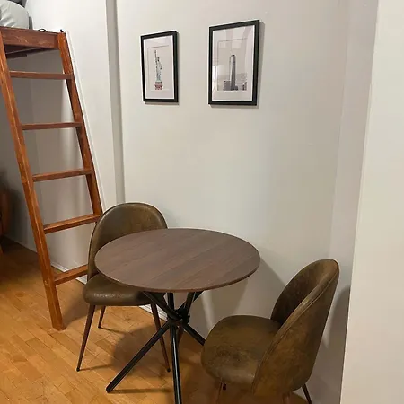 Apartment Renovated In Union Square *