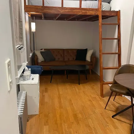 Renovated In Union Square Apartment New York