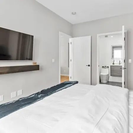 Notch 2br & 2ba Minutes To Park *