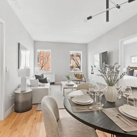 Apartment Notch 2br & 2ba Minutes To Park New York