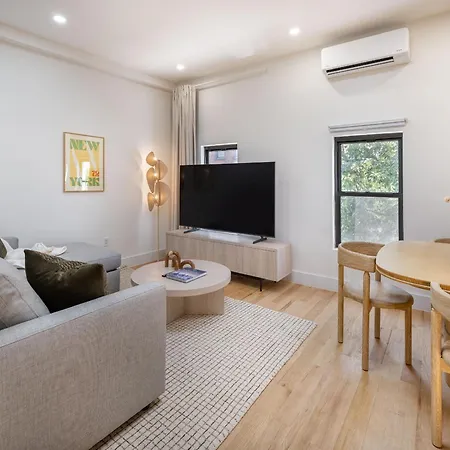 Condo-hotel Near Bedford Ave L-subway Apartment *