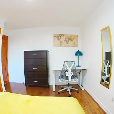 Apartment Family-friendly 3 Bedroom In Nyc!