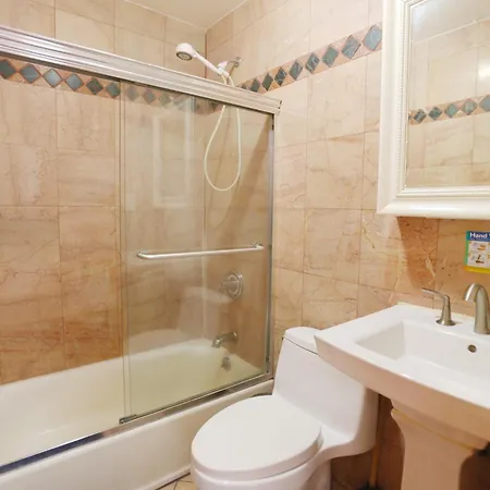 Family-friendly 3 Bedroom In Nyc! * New York