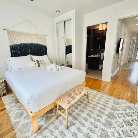 Apartment Prime Stylish Three Bedrooms *