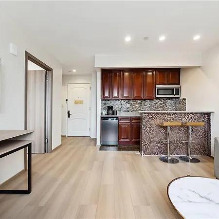 Ramada By Wyndham Flushing Queens Hotel New York