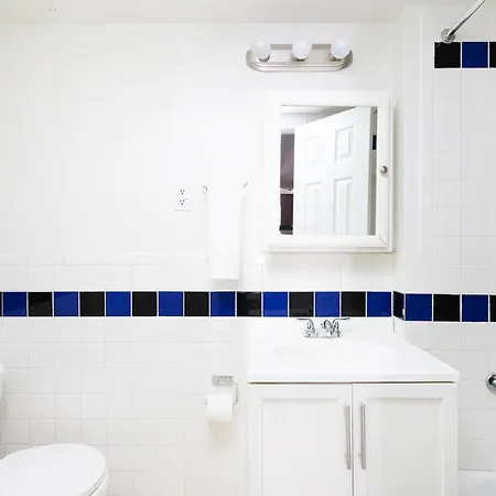 Contemporary 1 Bedroom In Nyc New York