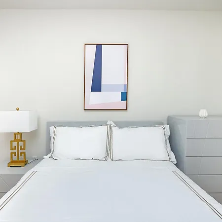 Prime Upper West Side Location 1 Bedroom Apartment New York
