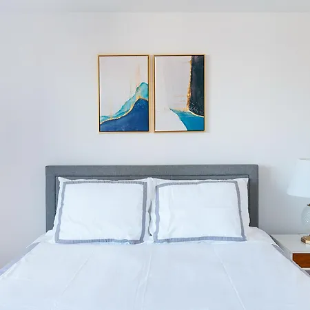 Apartment Sunny 3 Bedroom 1 Bath In Nyc *