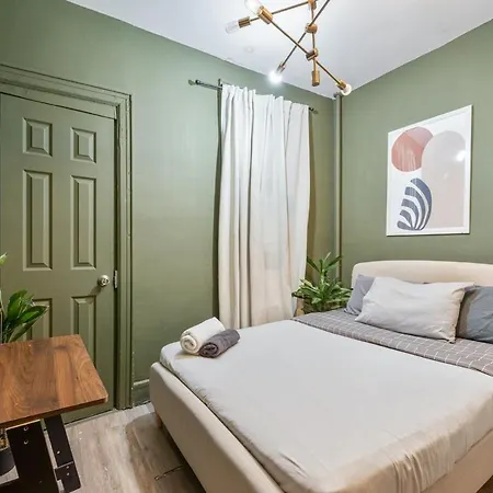 Apartment Cozy 2br In Nyc! Lenox Hill!, June To Aug 90 Days Required