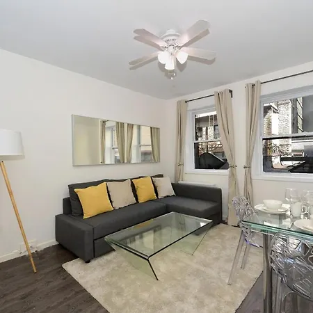 Amazing 4 Bedroom 1 Bth Laundry Dishwasher, June To Aug 90 Days Required