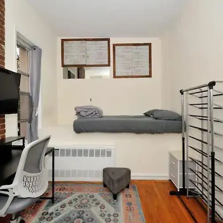Apartment Amazing Upper East Side Studio! Epic Location!, June To Aug 90 Days Required