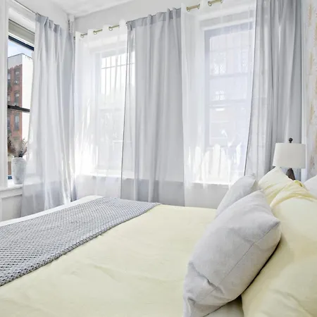 Upscale 2br Apartment *