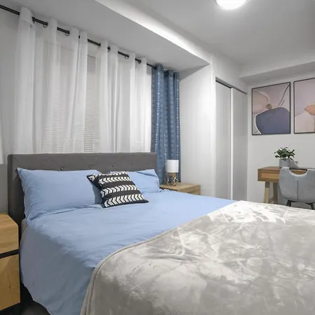 3 Bd Close To Park Apartment *
