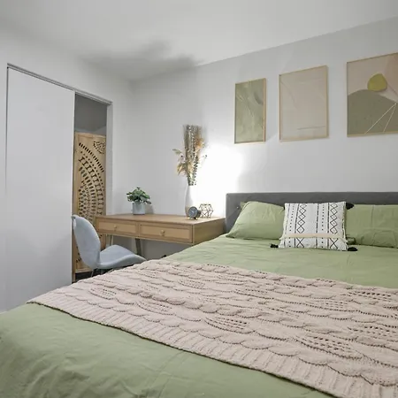3 Bd Close To Park Apartment New York
