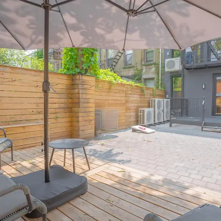 Modern 2br Basement Brooklyn And Backyard Apartment *