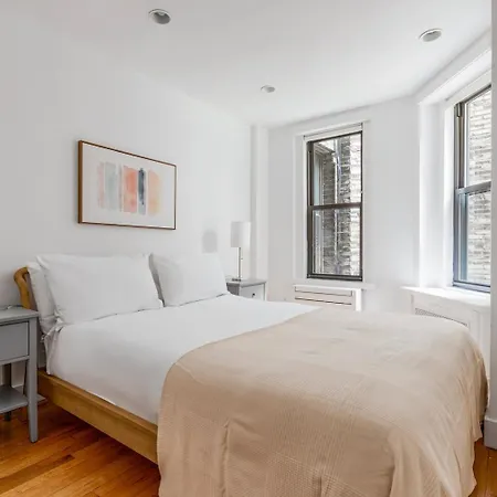 Blueground Lincoln Sq Gym Wd Nr Park Nyc-1849 Apartment