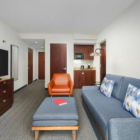 Courtyard By Marriott Manhattan Upper East Side
