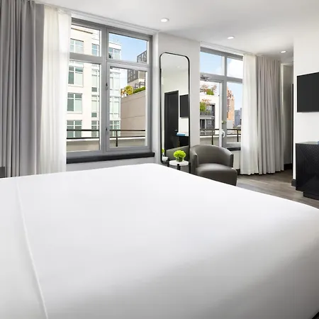 Arthouse Hotel 4*