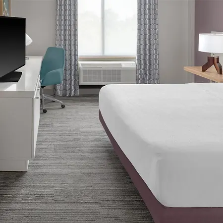 Hilton Garden Queens Jfk Hotel New York