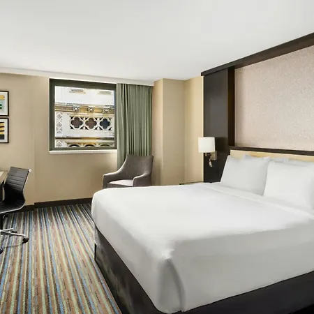Courtyard Manhattan/times Square Hotel New York