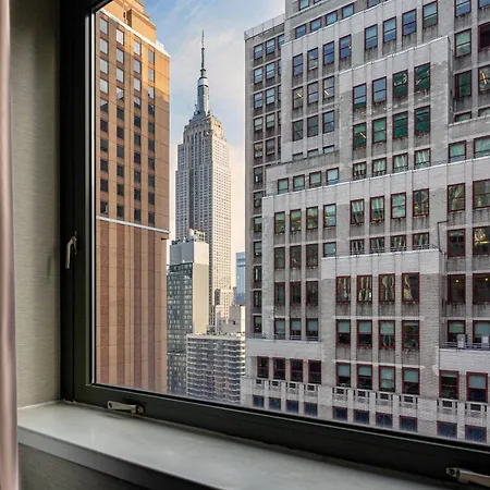 Courtyard Manhattan/times Square Hotel New York