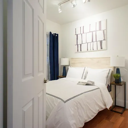 Apartment 69-5d Modern Lower East East 1br Brand New *