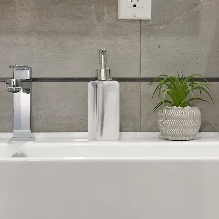Apartment 78-1a New Modern 1br W&d Walk To Park