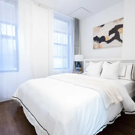 1435-2 3 Bedrooms 2bath W D Ues * New York