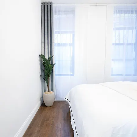 1435-2 3 Bedrooms 2bath W D Ues Apartment New York